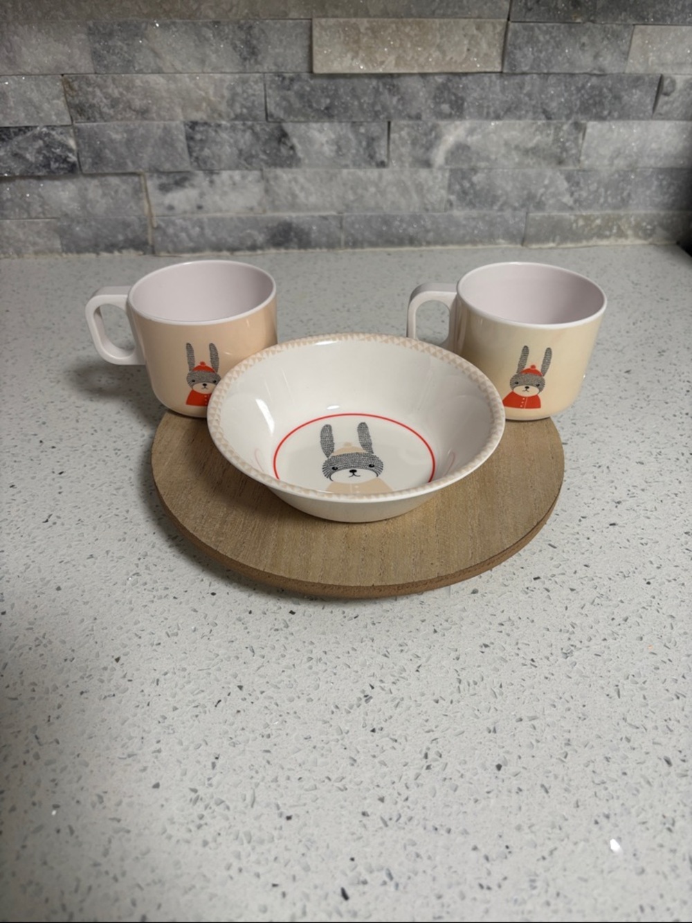 Bloomingville Sophia Bunny Melamine Bowl and Mug Set in White & Cream 3 pcs
READ